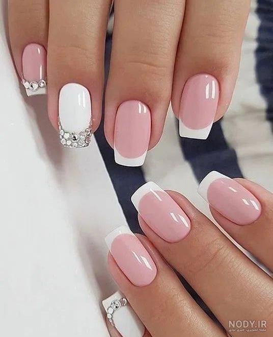 فرنچ ناخن مربعی