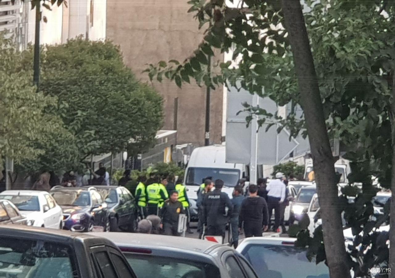 عکس مهسا امینی با پدر مادرش