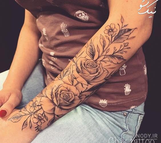 تاتو روی دست دختر