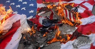 عکس پرچم آمریکا سوخته