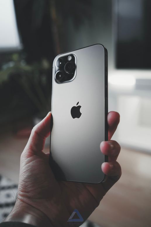 عکس پروفایل آیفون ۱۱ عکس پروفایل آیفون ۱۱