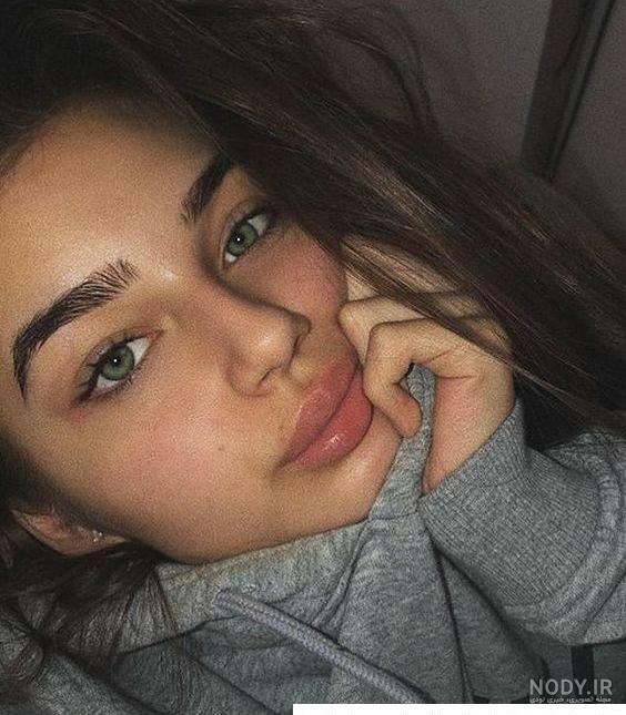 عکس صورت دختر فیک