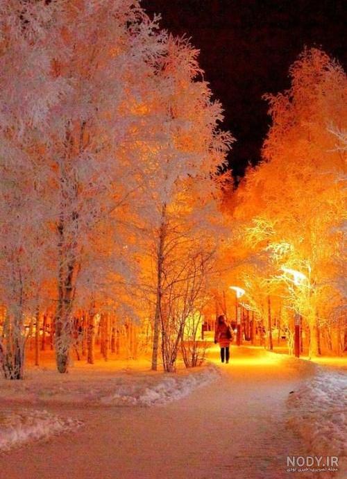 عکس برف زیبا در شب