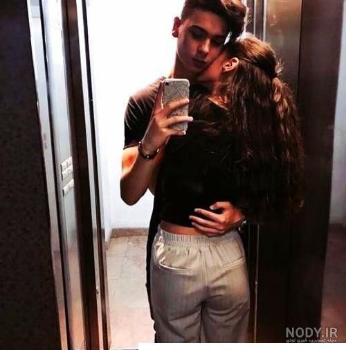 عکس جلو آینه دخترانه