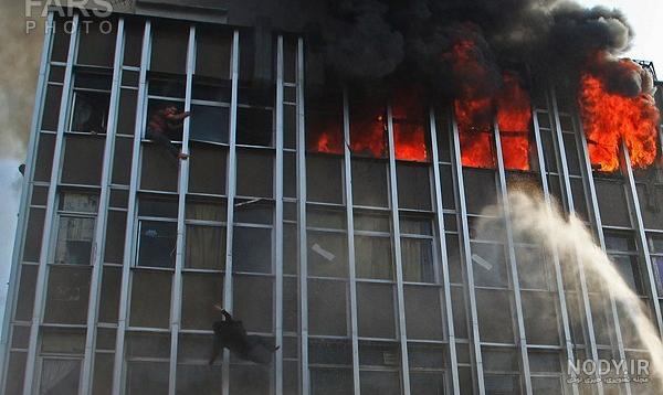 عکس آتش سوزی پالایشگاه نفت تهران