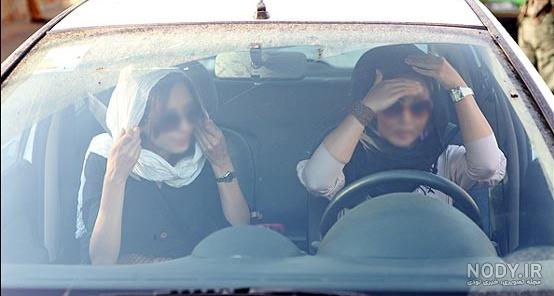 سه درچهار