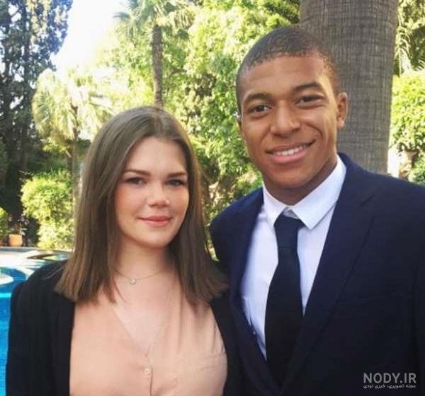 امباپه و همسرش در تخت خواب