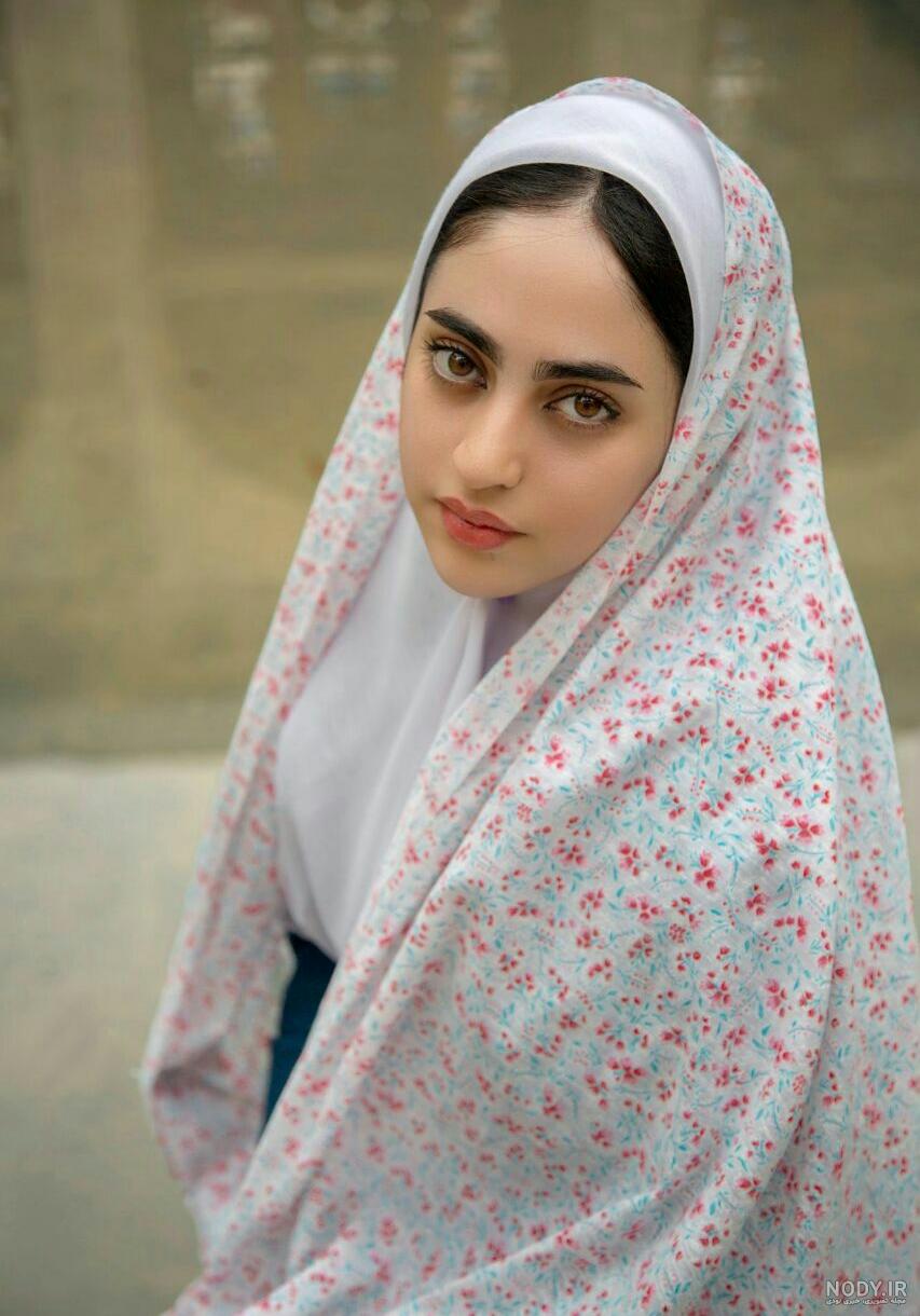 عکس چادر نماز گلدار عکس چادر نماز گلدار