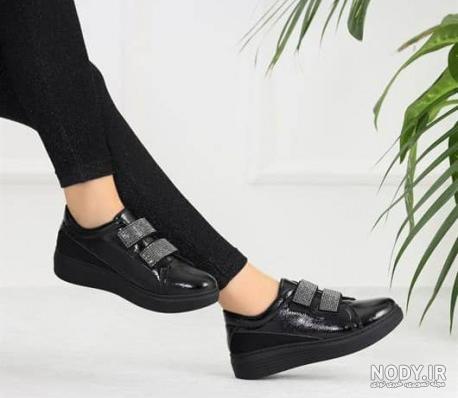 عکس کفش لژدار دخترانه اسپرت