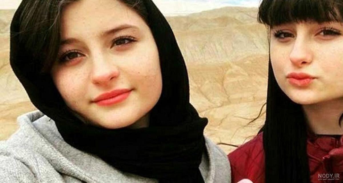 عکس سارا نیکا در خارج