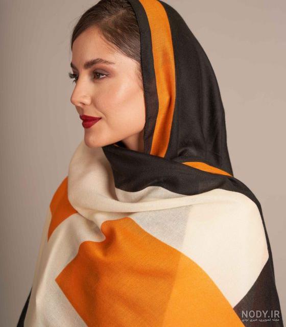 روسری پلیسه