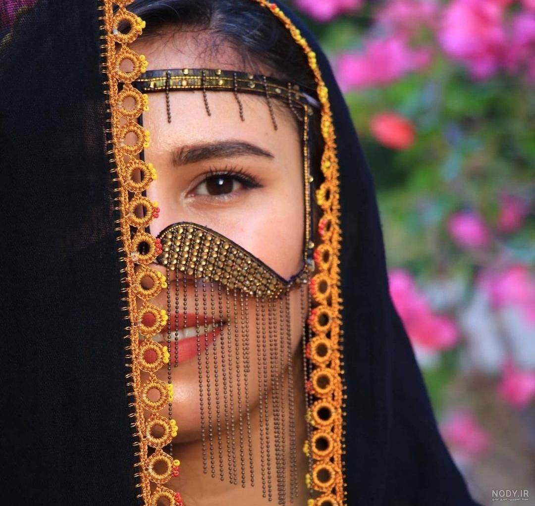 عکس شال گلابتونی بندری