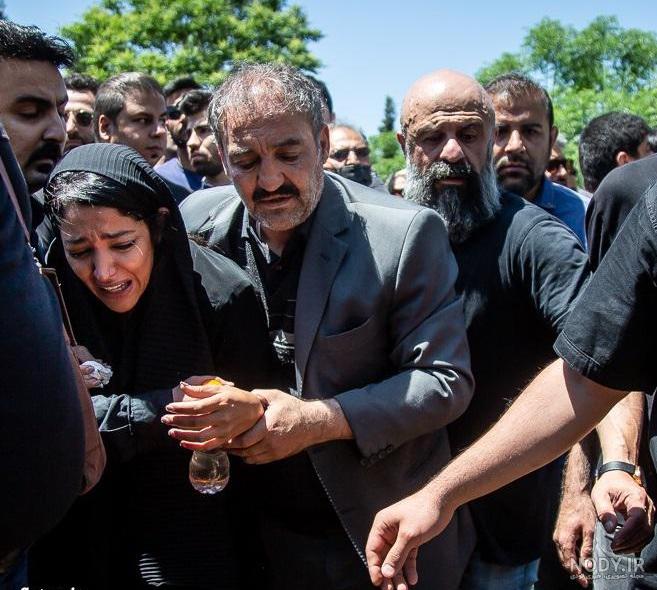 بیوگرافی بیوگرافی