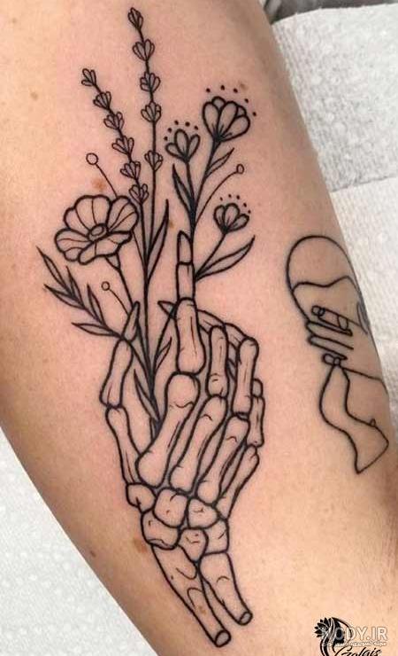 عکس تاتو گل روی مچ دست