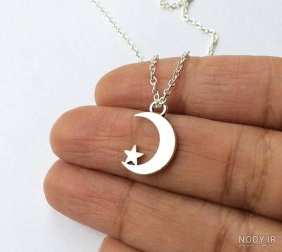 عکس گردنبند ماه و خورشید عکس گردنبند ماه و خورشید