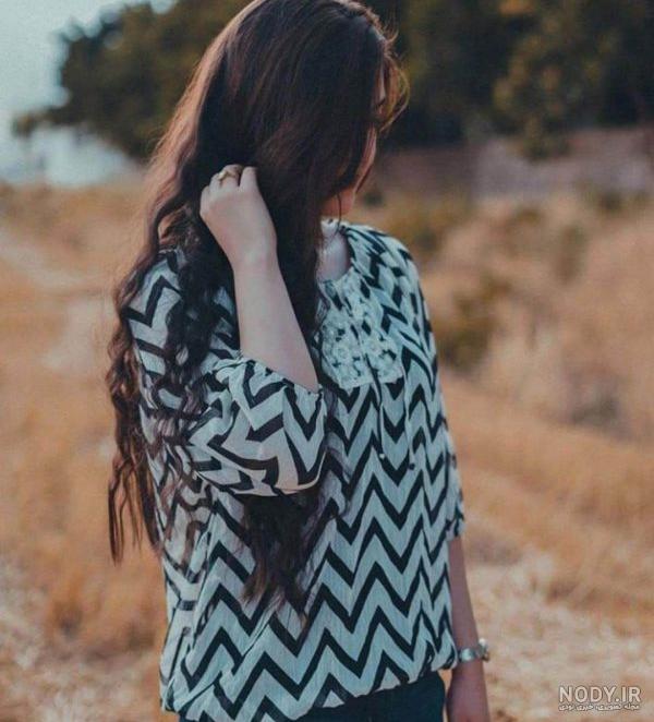 عکس دختر فیک از پشت سر عکس دختر فیک از پشت سر