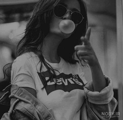 عکس های سیاه سفید دخترانه عکس های سیاه سفید دخترانه