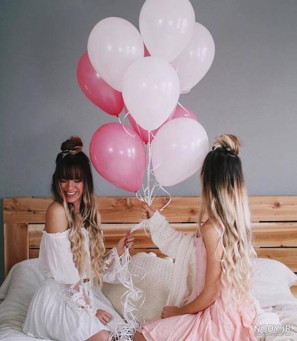 ژست عکس با کیک تولد دخترانه تکی - ژاویز