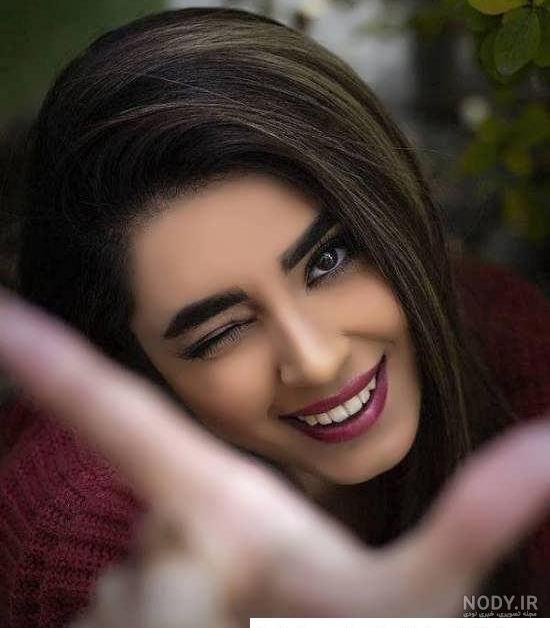 ژست عکس صورت برای پروفایل ژست عکس صورت برای پروفایل
