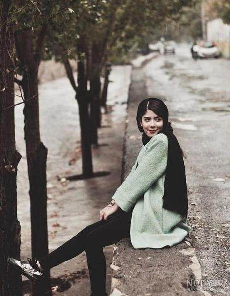 ژست عکس گرفتن تنهایی پسرانه