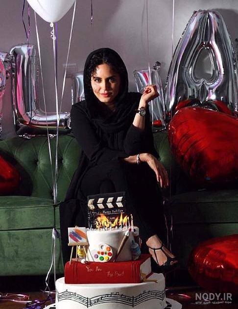  ژست عکس تولد دختر بچه با کیک