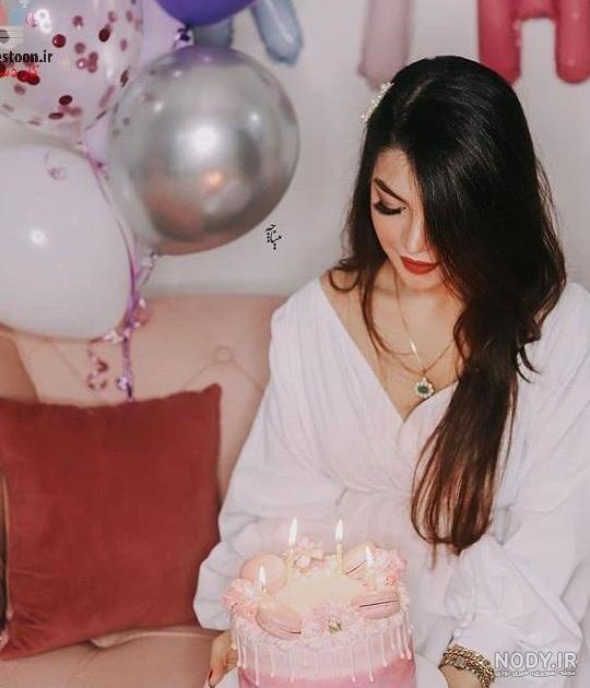 ژست عکس تولد بدون چهره 1403 | ژست عکس با کیک تولد بدون چهره | ژست ...