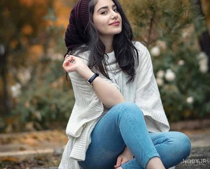 جدیدترین ژست عکاسی دخترانه در طبیعت