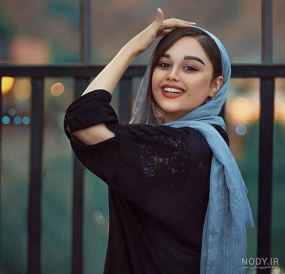 مدل ژست عکس دخترانه اسپرت مدل ژست عکس دخترانه اسپرت