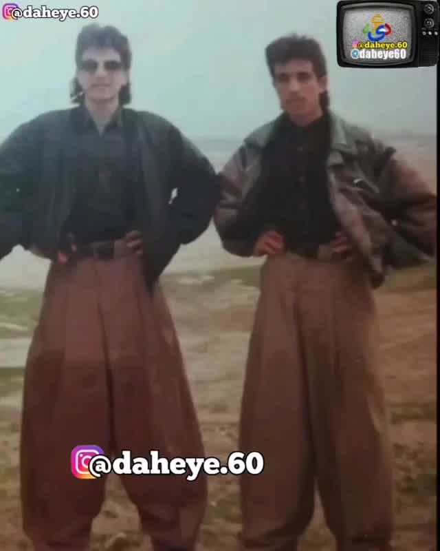 ژست ها ی عجیب غریب دهه (۶۰-۵۰-۴۰) موقع عکس گرفتن!!! ژست ها ی عجیب غریب دهه (۶۰-۵۰-۴۰) موقع عکس گرفتن!!!