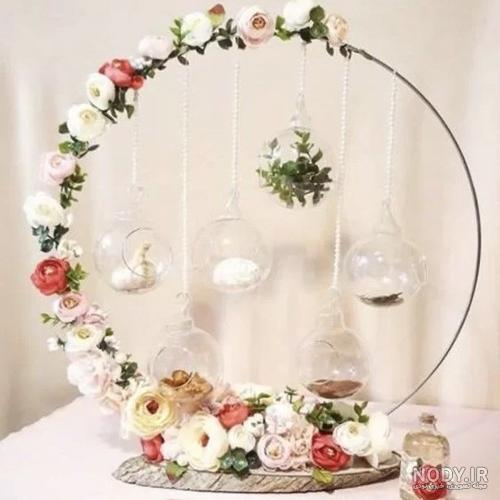عکس سفره هفت سین فانتزی + ایده تزئین سفره هفت سین 1403 عکس سفره هفت سین فانتزی + ایده تزئین سفره هفت سین 1403