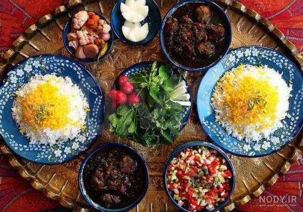۶۰ ایده تزیین سفره ایرانی با خلاقیت های شیک و مجلسی