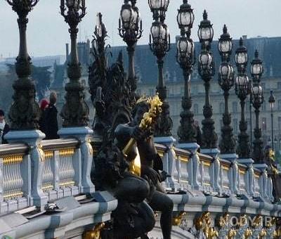 پل الکساندر سوم در پاریس