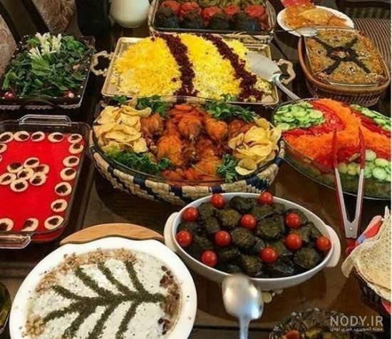 عکس سفره پر از غذا