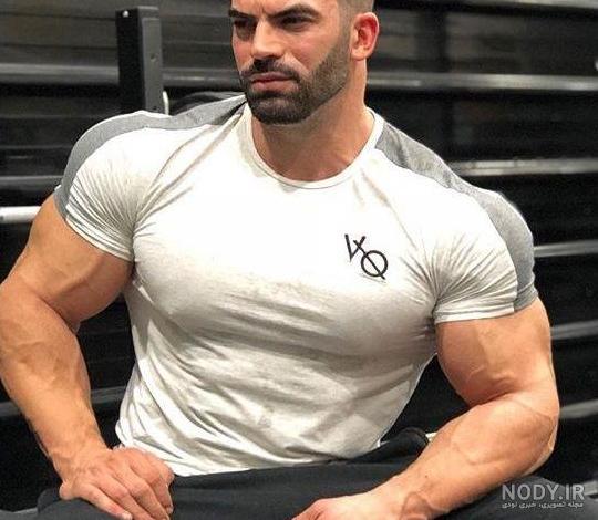 عکس فیک پسر بدنساز