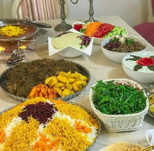 تزیین سفره ناهار همرا با سفره آرایی و دیزاین غذاهای ایرانی