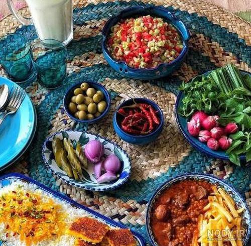 تزیین سفره ناهار همرا با سفره آرایی و دیزاین غذاهای ایرانی