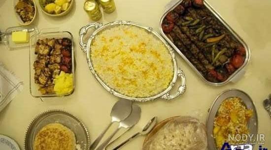 سفره آرایی مدرن برای انواع غذاهای ایرانی مخصوص مهمانی های مختلف سفره آرایی مدرن برای انواع غذاهای ایرانی مخصوص مهمانی های مختلف