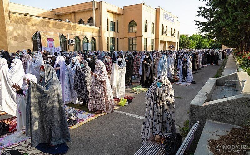 عکس / اقامه نماز عید فطر عکس / اقامه نماز عید فطر