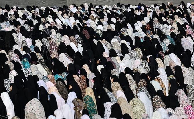 عکس/ نماز عید فطر در بین الحرمین کربلا - تسنیم عکس/ نماز عید فطر در بین الحرمین کربلا - تسنیم