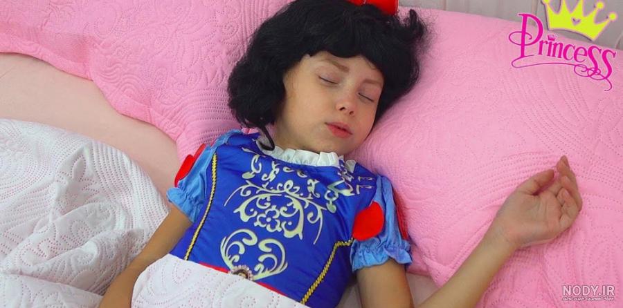 کارتون داستان سفید برفی و هفت کوتوله - داستان های فارسی جدید - قصه های کودکانه کارتون داستان سفید برفی و هفت کوتوله - داستان های فارسی جدید - قصه های کودکانه