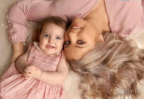 ژست عکس مادر و نوزاد - آلبوم عکس عروسی