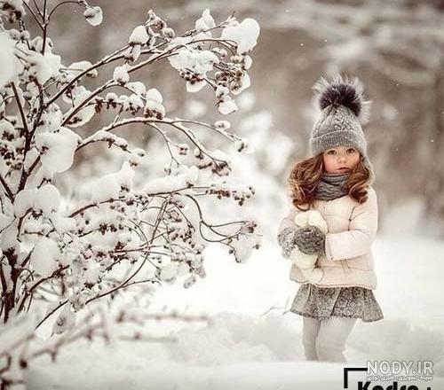 ژست عکس کودک در برف ژست عکس کودک در برف