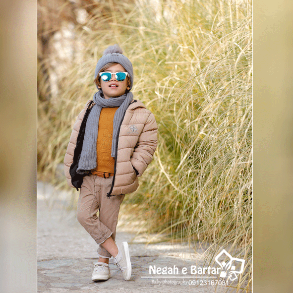 ژست کودک در فضای باز – آتلیه نگاه برتر | آتلیه کودک | آتلیه نوزاد ...