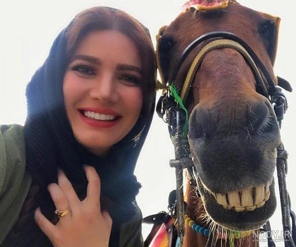 عکس ژست اسب