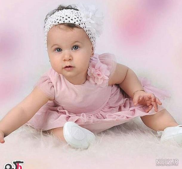ژست عکس سنتی کودک