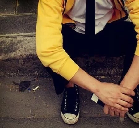 عکس غمگین پسرانه برای استوری