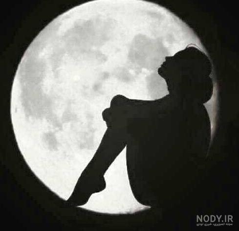 عکس پروفایل دختر و ماه