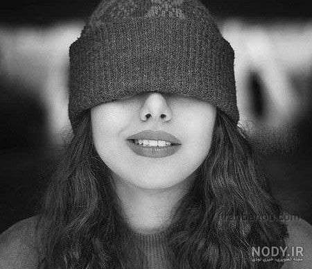 ۵۰ عکس دخترونه شیک و باکلاس زیبا و احساسی برای روزهای بارانی