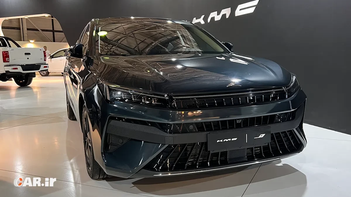 تصاویر کامل از خودروی جذاب و جدید KMC J7 + قیمت - هلدینگ میر محمد
