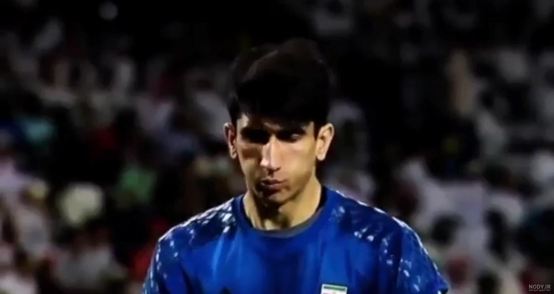 عکس علیرضا بیرانوند با لباس پرسپولیس
